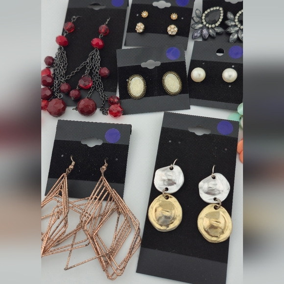 9 Pair Pierced Earring Bundle | Statement, Studs & Dangle Styles Mixed Lot - Picture 2 of 6